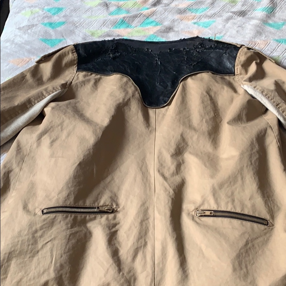 Stylish Trench Jacket - Picture 4 of 6